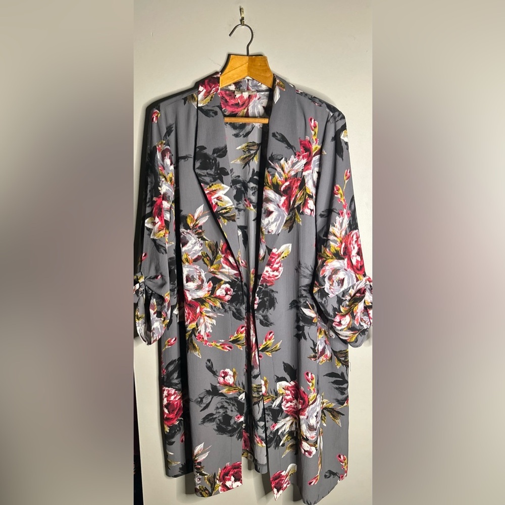 ✌️4 for $20✌️ Laura cardigan duster - Picture 2 of 10